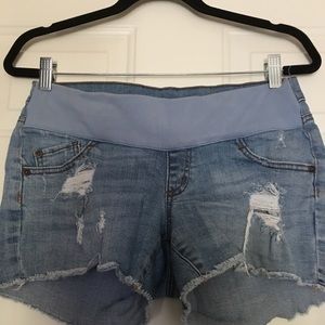 Luxe Maternity shorts
